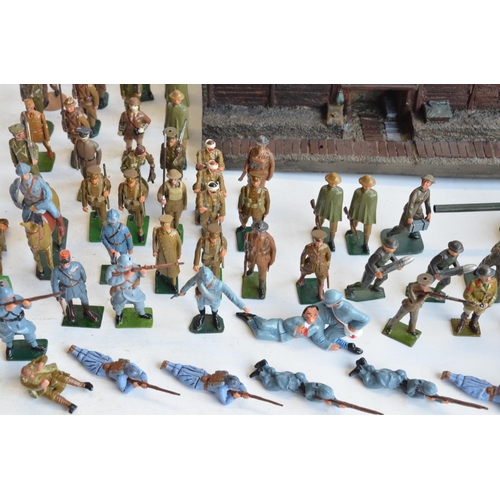 110 - Collection of World War I themed German, British, French and American metal soldiers from Tradition,... 