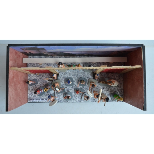 91 - Interesting diorama titled 'Egyptian Harem' with various painted 54mm metal figures (W32xD15.5xH14cm... 