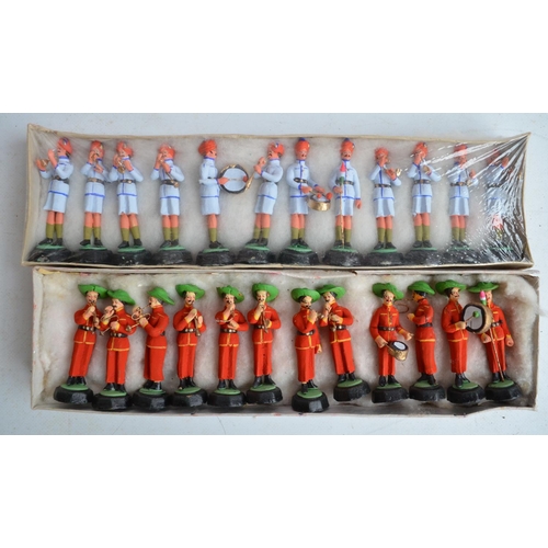 92 - Eight boxed multi figure soldier sets, all Indian made clay on wire to include Band Parties and othe... 