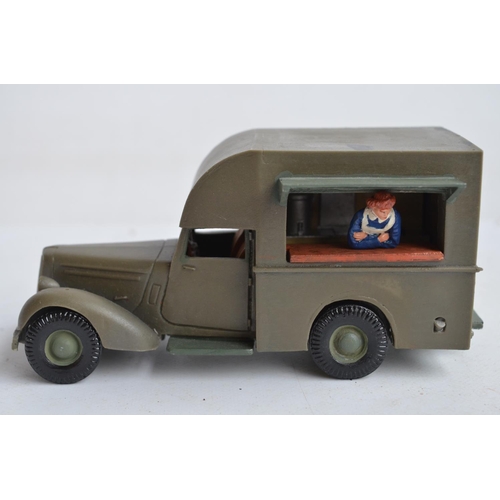 93 - Naafi van with server and 12 other metal figures to include W. Britain's and Rank And File, figure h... 