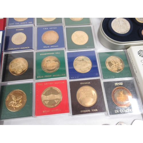 265 - Large assorted collection of British commemorative and circulated coins to inc. approx. 230 50ps (in... 