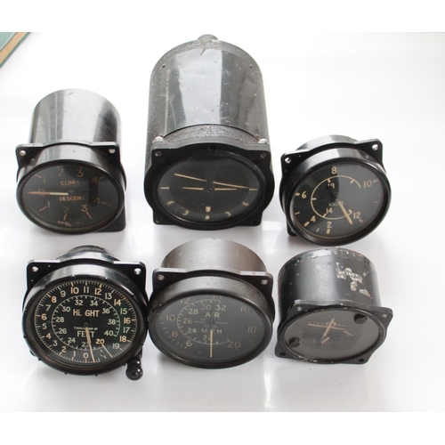 1392 - Mk IB Artificial Horizon instrument, Serial number 6A/1319 3793/47.Air Speed indicator. Ref' number6... 