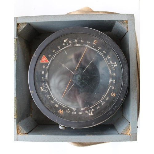 1400 - Royal Air Force Type 10 compass, number 1505 B. Issued for Lancaster Bombers. In original wood case.... 