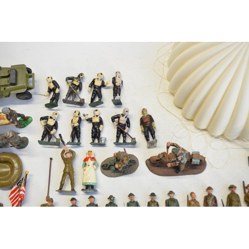 114 - Collection of generally World War II themed soldier figures (mostly metal 54mm tall), various manufa... 