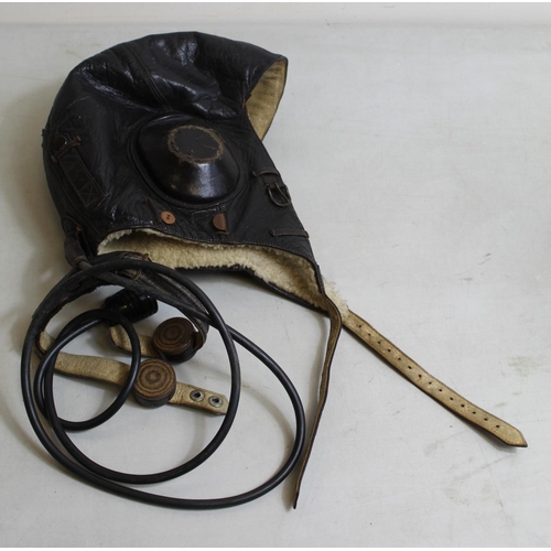 1463 - WWII Siemens LKpW101 Luftwaffe flying helmet with wool lining, complete with LN26602 headset. A/F