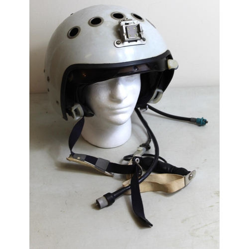 1453 - Soviet 7Sh-7AP fighter-pilot helmet for the SU-27 and MiG-29 fighter jets, A/F