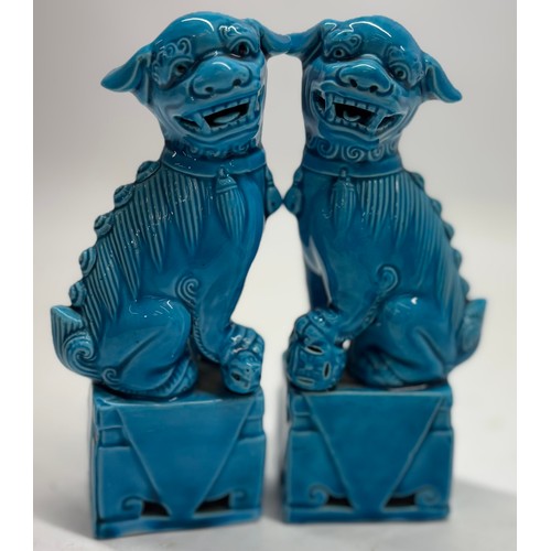 196 - Four pairs of 20th century porcelain Dogs of Foo, three pairs with all over turquoise glaze and one ... 