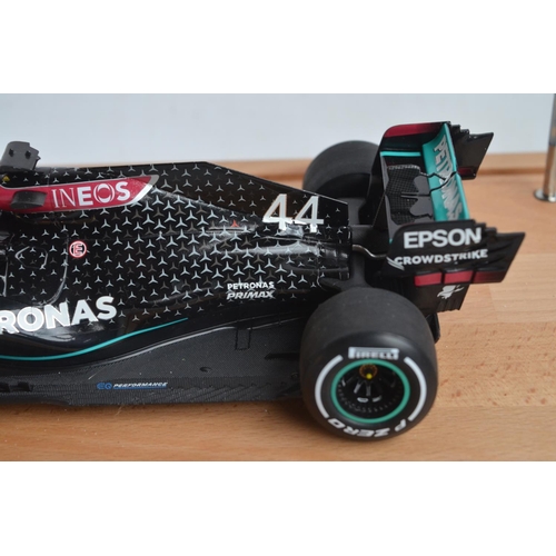 1282 - Spark 1/18 scale diecast and plastic Mercedes-AMG Formula 1 Team No.44 W11 EQ Performance, Lewis Ham... 