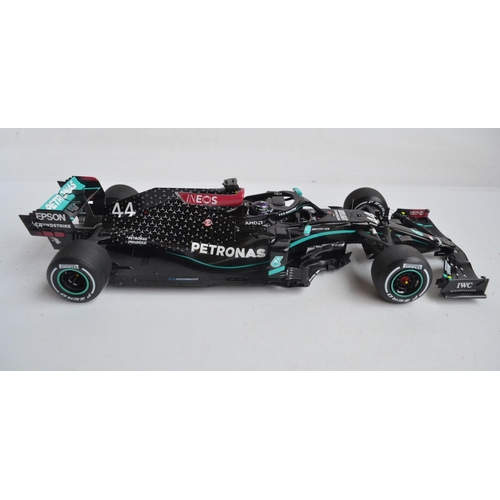 1282 - Spark 1/18 scale diecast and plastic Mercedes-AMG Formula 1 Team No.44 W11 EQ Performance, Lewis Ham... 