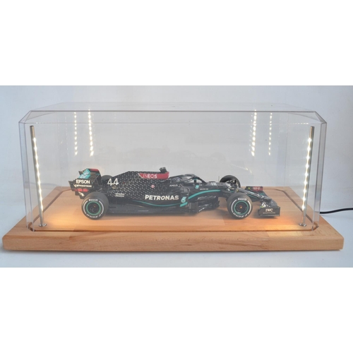 1282 - Spark 1/18 scale diecast and plastic Mercedes-AMG Formula 1 Team No.44 W11 EQ Performance, Lewis Ham... 