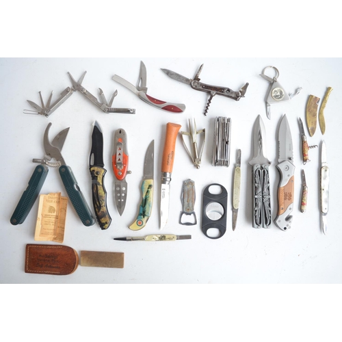 1299 - Collection of pocket knives, multi-tools, cigar cutter, bottle opener, a sharpening stone etc. (22)