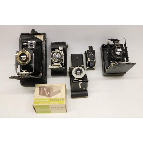 611 - Voigtlander folding camera with Voigtlander Anastigmat 'Skopar' 1:4.5 F=13.5cm lens no. 405026; East... 