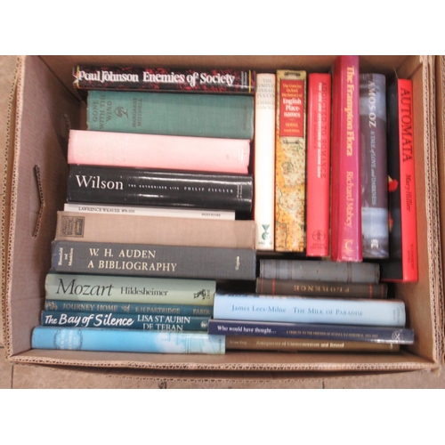 308 - Large assorted collection of fiction and non-fiction books to inc. works by Salman Rushdie, Philip G... 