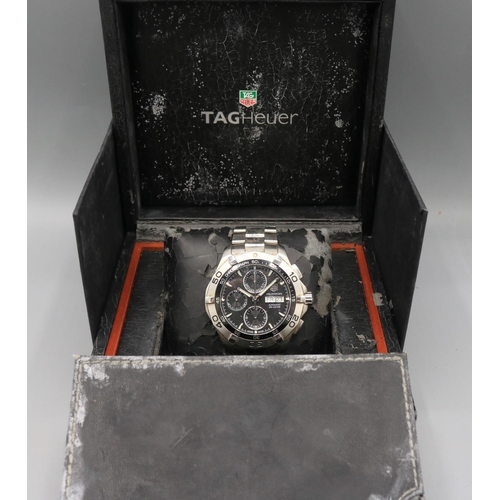 219 - Tag Heuer Aquaracer stainless steel automatic chronograph wristwatches with day date, signed black d... 