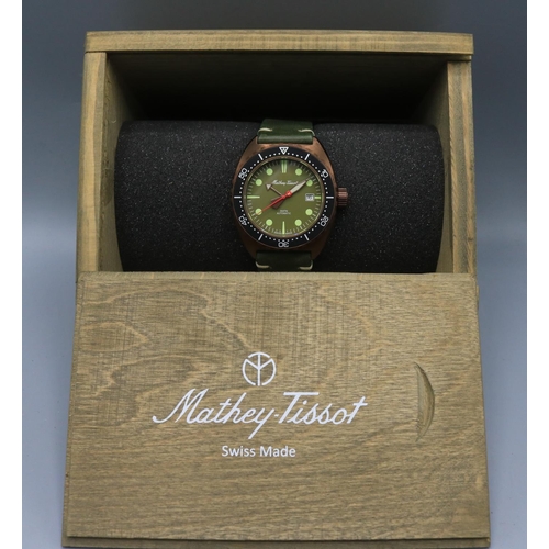 224 - Mathey-Tissot 300M Deep Sea Bronze limited edition automatic wristwatch with date, signed green dial... 