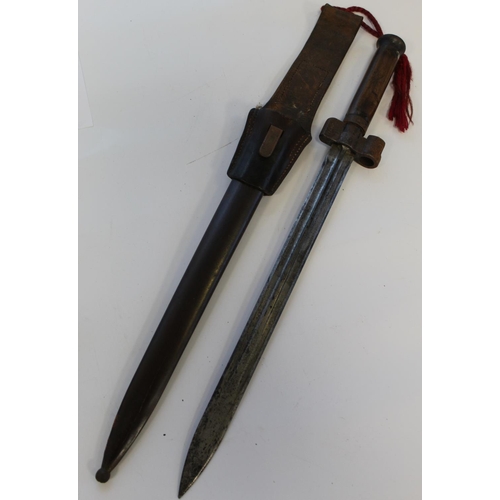 1433 - Hungarian M1935 Mannlicher bayonet, complete with original leather frog and scabbard. Serial no. A-1... 