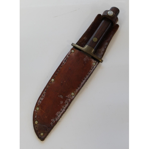 1439 - Vintage wooden-handled bowie knife with leather sheath in the style of William Rodgers. Blade L15cm