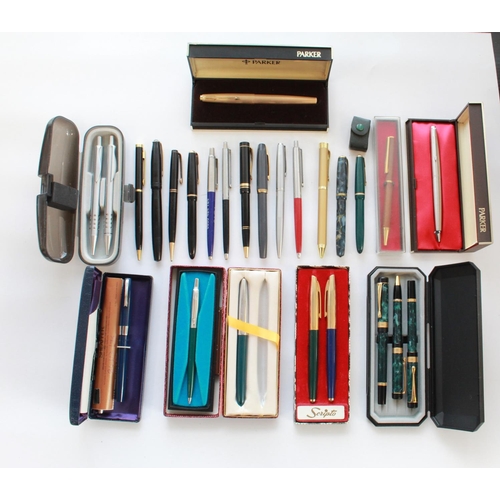 1606 - Large collection of fountain/ball point pens. Parker, Sheaffer, Paper Mate, Burnham, etc.