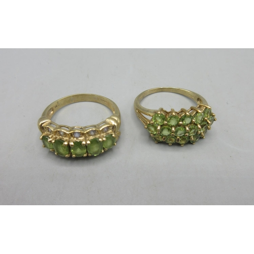 305 - 9ct yellow gold ring set with three rows of green stones, size U1/2, and another similar 9ct gold ri... 