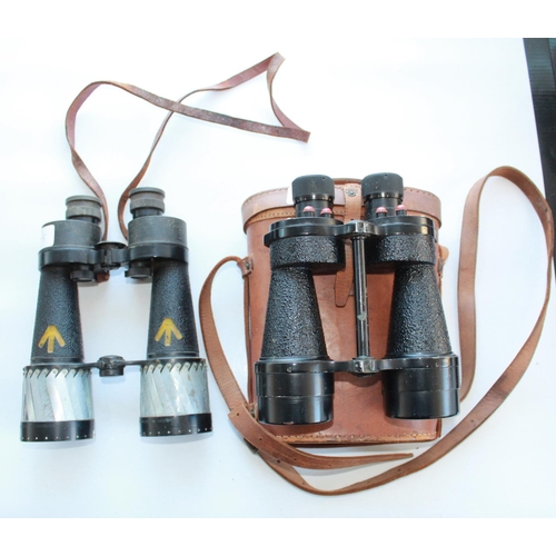 1408 - Barr & Stroud WWII Admiralty issue CF41 7x Binoculars, B.H. & G Ltd prismatic number 5 Range finder ... 