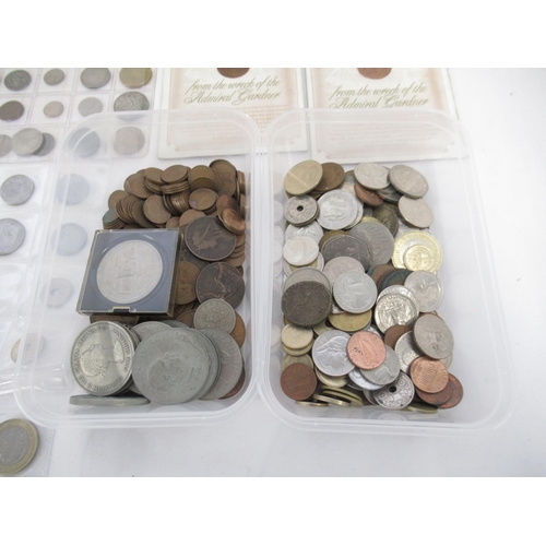 382 - Large collection of British and International coins from Germany, France, Mauritius, Belgium, Spain,... 