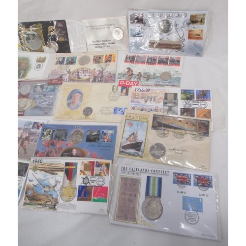 694 - Large collection of FDCs loose and in folders, Royal Mail Prestige Stamp books, illustrations, pin b... 