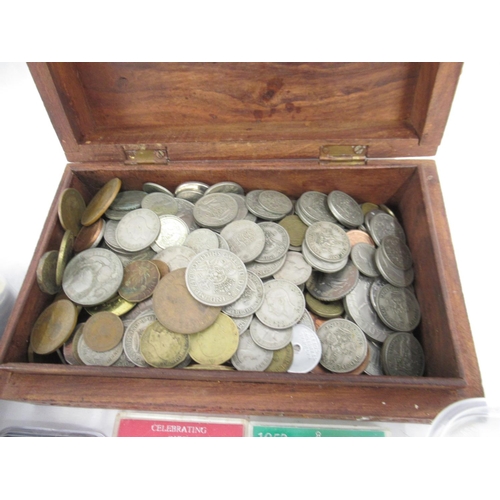 695 - Collection of British and International coins to inc. small collection of silver content coins inc. ... 