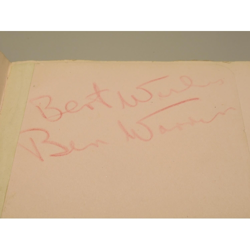 225 - C20th autograph book cont. signatures from Tessie O'Shea, Michael Redgrave, George Formby, Josef Loc... 