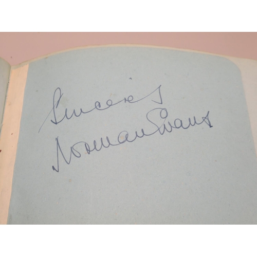 225 - C20th autograph book cont. signatures from Tessie O'Shea, Michael Redgrave, George Formby, Josef Loc... 