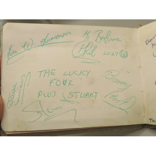 226 - C20th autograph book cont. signatures from The Crestas, The Mark V Rhythm Group, Johnny Winters and ... 