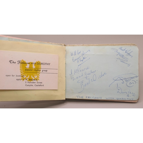 226 - C20th autograph book cont. signatures from The Crestas, The Mark V Rhythm Group, Johnny Winters and ... 