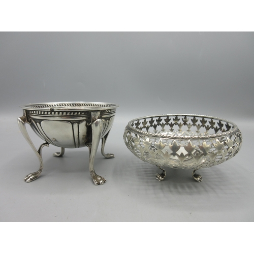 205 - Edwardian silver sugar bowl, partly lobed body, raised on four legs with paw feet by Martin Hall & C... 