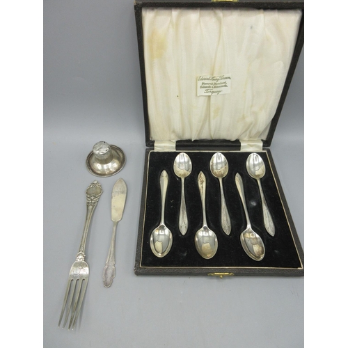 193 - Cased set of six 20thc silver teaspoons in Irish pointed old English pattern By C W Fletcher & Son L... 