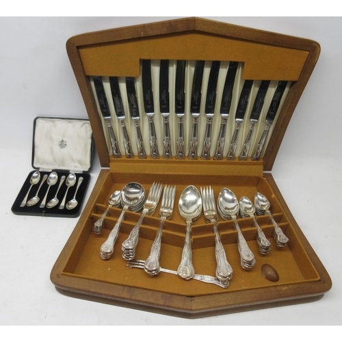 200 - Cased set of six 20th century silver teaspoons with shell finials by Cooper Brothers & Sons Ltd, She... 