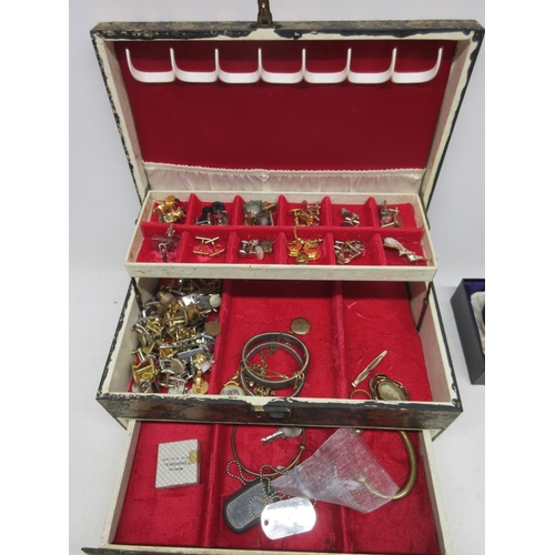 728 - Large collection of vintage and modern costume jewellery including cufflinks and brooches