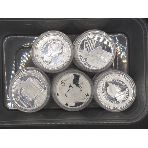 99 - 15 Encapsulated Australian Silver Proof coins to inc. from the Australian Explorers Series, Masterpi... 