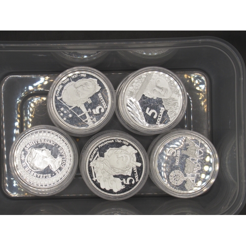 99 - 15 Encapsulated Australian Silver Proof coins to inc. from the Australian Explorers Series, Masterpi... 