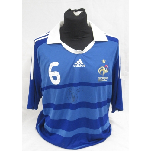 352 - Signed French football shirt No.6, size XL