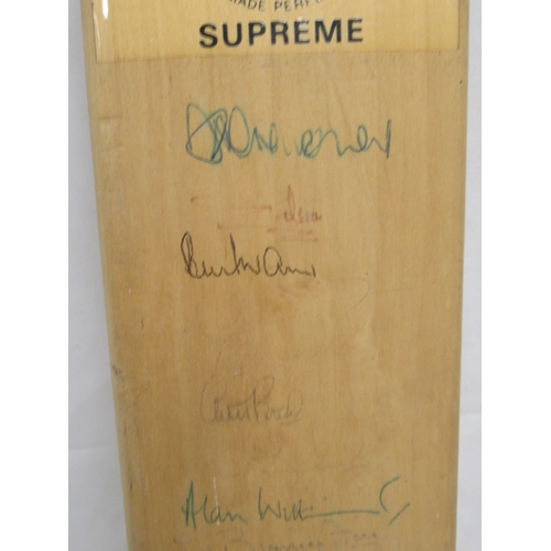 359 - Gloucestershire C.C.C. 1981 Team Signed Cricket Bat