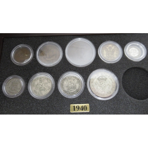 105 - Danbury Mint - 'The Last Six Decades of Silver' 7 drawer cabinet and contents, lacking COAs or Paper... 