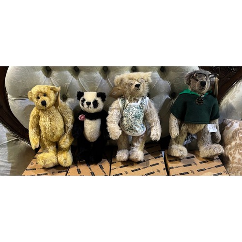 269 - Collection of Dean's Rag Book bears, incl. two Coronation Street bears, 'Vera Duckworth', limited ed... 