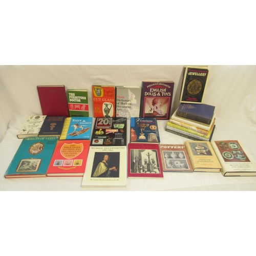 301 - Collection of Antiques reference books covering furniture, glass, ceramics, dolls, etc. (25)