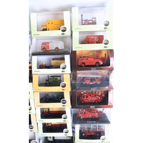 29 - Collection of 1/76 scale (OO gauge) diecast vehicle models from Oxford Diecast, Atlas Editions, Hach... 