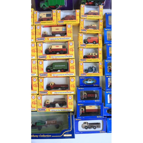 31 - Collection of 1/76 scale (OO gauge) diecast vehicle models from Base-Toys, Classix, Bachmann and Gil... 