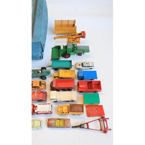 55 - Collection of playworn/damaged vintage diecast model vehicles to include Matchbox/Lesney, Husky, Cor... 