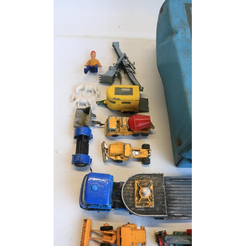 55 - Collection of playworn/damaged vintage diecast model vehicles to include Matchbox/Lesney, Husky, Cor... 