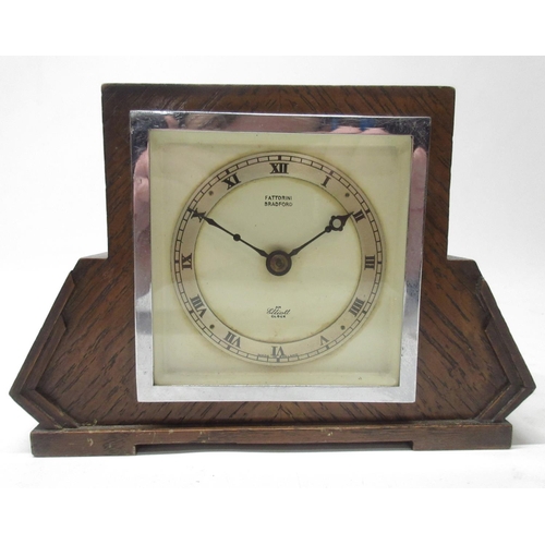 201 - Elliott Clocks for Fattorini Bradford, 8 day Art Deco oak mantle timepiece, cream dial with applied ... 