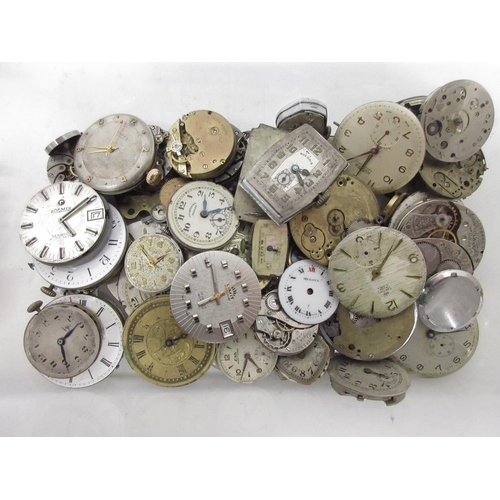 252 - Wristwatch movements, watch cases, wristwatch bracelets and watch straps etc.