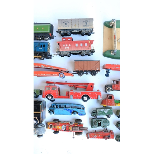 93 - Mixed collection of unboxed mostly vintage diecast model vehicles from Dinky, Corgi, Lesney etc., a ... 