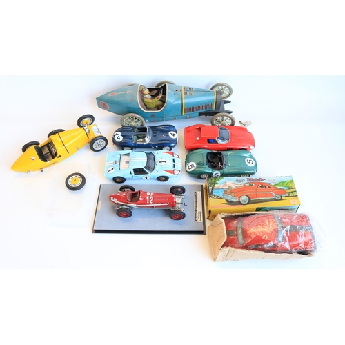 76 - Collection of mostly unboxed 1/18 scale diecast model cars to include a CMR Ferrari 250 GTO, Shelby ... 